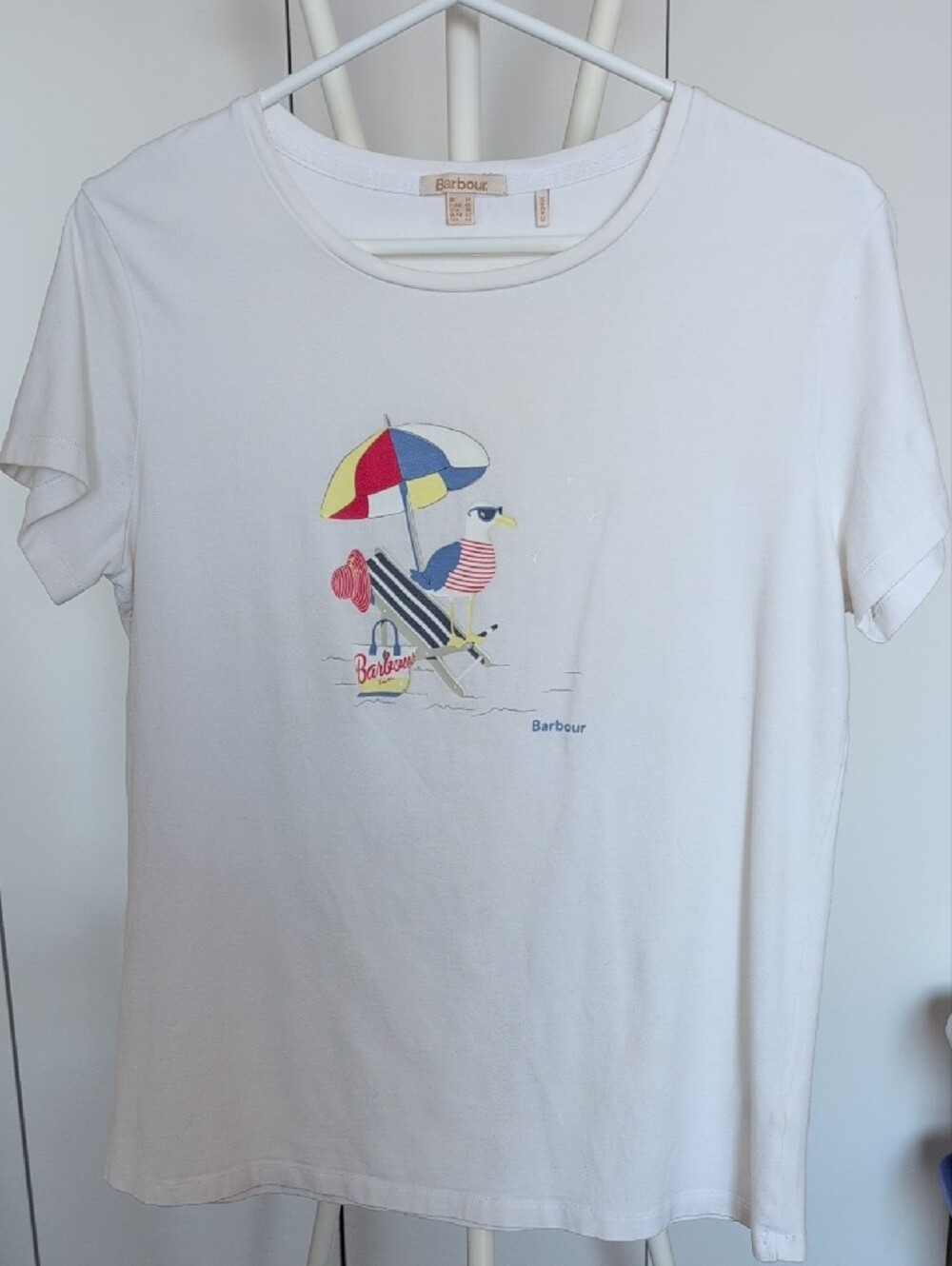 Barbour White Tee with Multicolor Beach Seagull Graphic - Picture 6 of 8